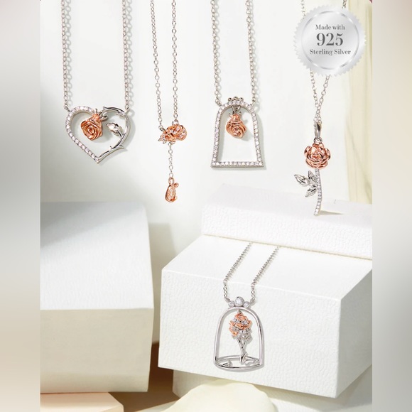 RARE Disney Beauty And The Beast Charmed Aroma Candle With Surprise Necklace. - Picture 3 of 3